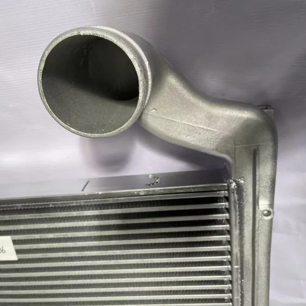 Radiator Pop-ups FAW J6 Truck Intercooler 1119010-DY786 Auto Cooling System photo-6