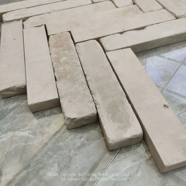 Thin Old White Brick Veneer Tile 22mm, Antique Wall Decoration, Lightweight & Easy Install photo-3