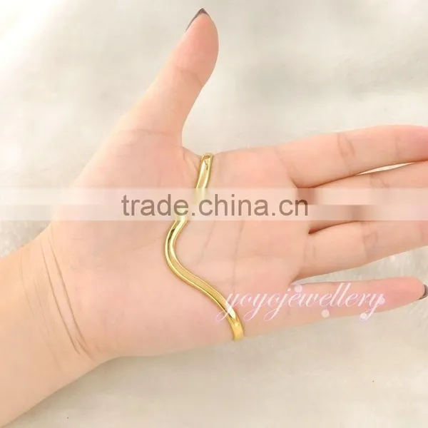 Rose Gold Cheap Cuff New Gold Models Hand Palm Bracelet photo-3