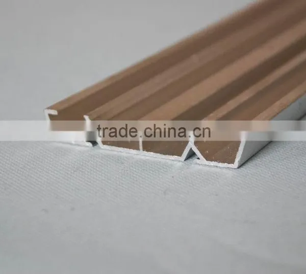 Aluminium Extrusion Profile Aluminum Extrusion Profile of Advertisement With Different Surface Finish photo-2