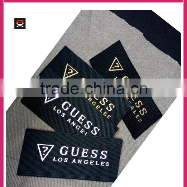 China Manufacturer of High Quality Woven Label Clothing Label photo-3