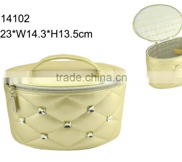 PU Leather With Handle Jewelry Box photo-6
