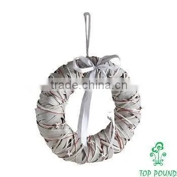 Handmade Luxury Willow And Wood Christmas Wreath With Red Rope and White Stars photo-2