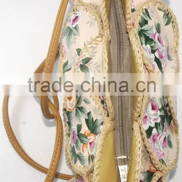 China Stylish Fashion Girls Messenger Bag Crochet Design Light Weight photo-6
