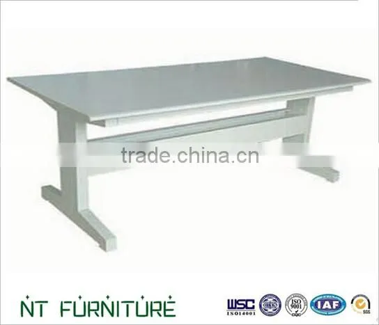 Good quality kids reading table/library tables and chairs
