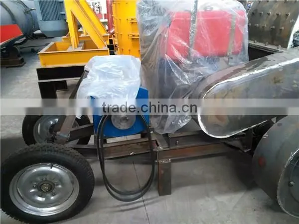2017 NEW Type Diesel Engine Wood Chips Hammer Mill/ Wood Crusher Machine Made in China photo-4