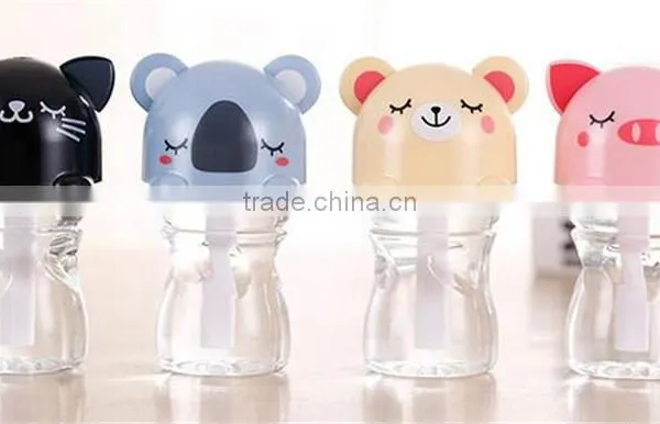 CT-744 Upgrade Three Generations Bottle Humidifier USB Mini Humidifier Home Office Pet Cute Cartoon Humidifier photo-2