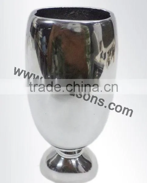 MOST ELEGANT METAL IRON FLOWER VASE FOR HOME DECOR AND CENTER PIECE . photo-6