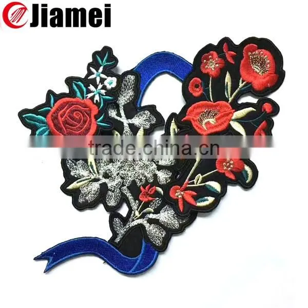 Custom Embroidered Rose Label photo-3
