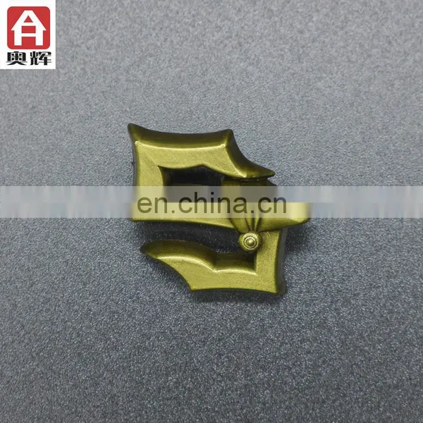 Top Factory Price Antique Copper Car Badge for Sale photo-4