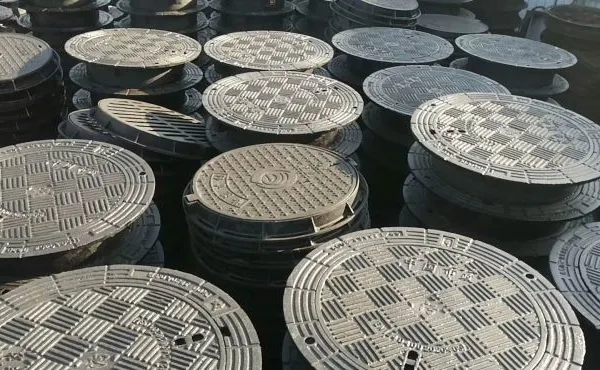 High-Strength Ductile Iron Manhole Covers With Anti-Slip Surface for Urban Road Projects photo-2