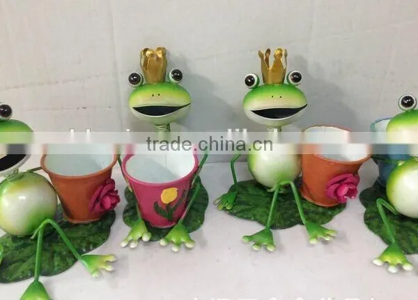 Garden Decoration Sitting Frog Metal Frog Garden Art Metal Garden Decoration Gerden Decor Stakes Metal Frog With Frlower Pot