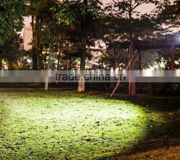 High Lumen Outdoor Ip65 30w Led Solar Wall Light photo-5
