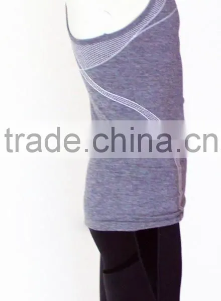 Latest Fashion Seamless Mens Tank Top photo-5