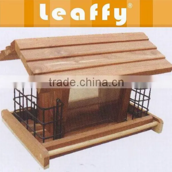 LEAFFY-Red Cedar Wood Bird Feeder BF3104