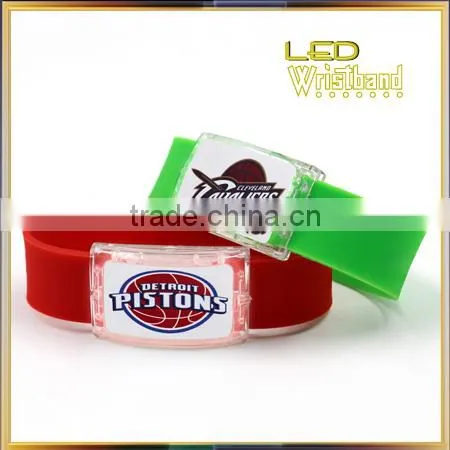 Custom LED Bracelet, LED Wristband for Party Decoration and Concert photo-2