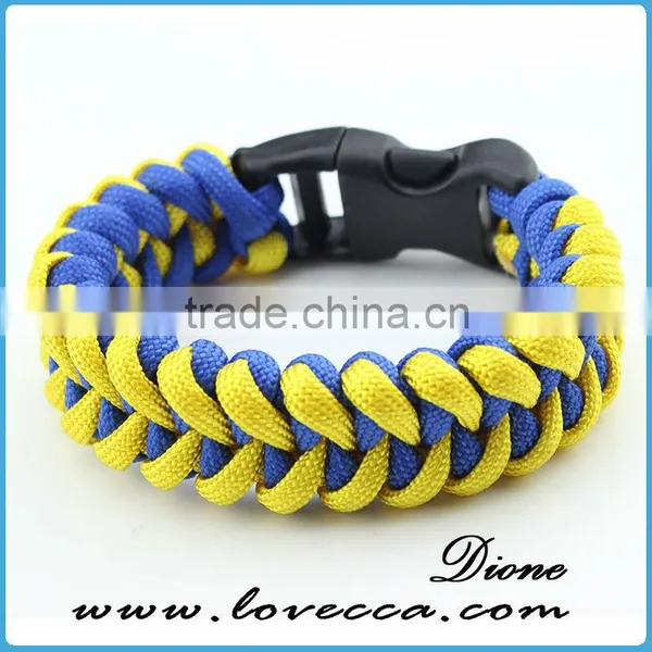Different Survival Paracord Bracelets Weaves Style Christmas Parocord Bracelet photo-4