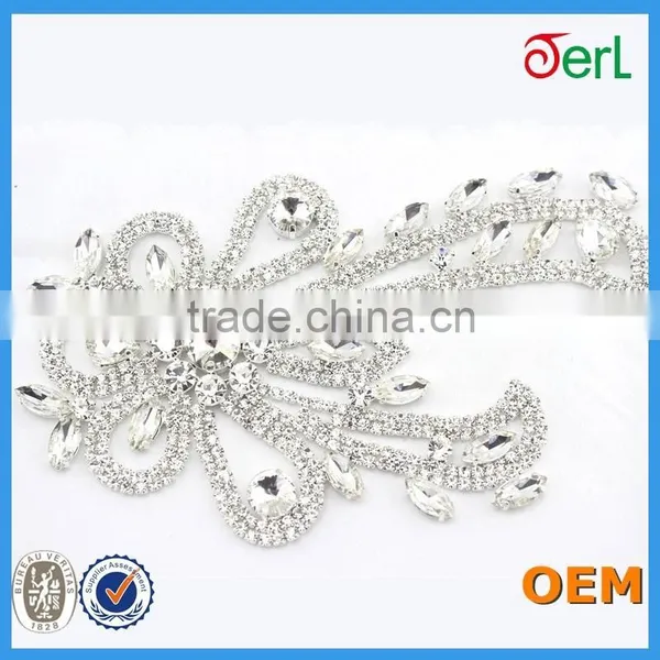 2016 Hot Sale Popular Design Bling Bling Ornaments Rhinestone Trim for Home Decoration photo-6