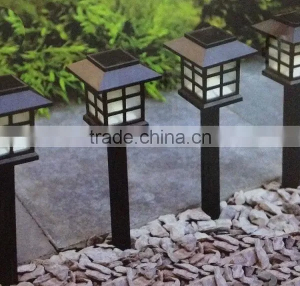 4 Solar Powered Lantern Stake Lights LED Carriage Oriental Garden Path Lights G0020 photo-3
