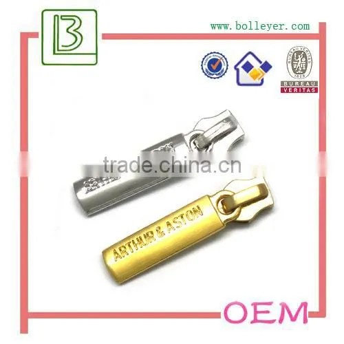 Custom Logo Bag Accessory Metal Zipper Puller for Handbag photo-4