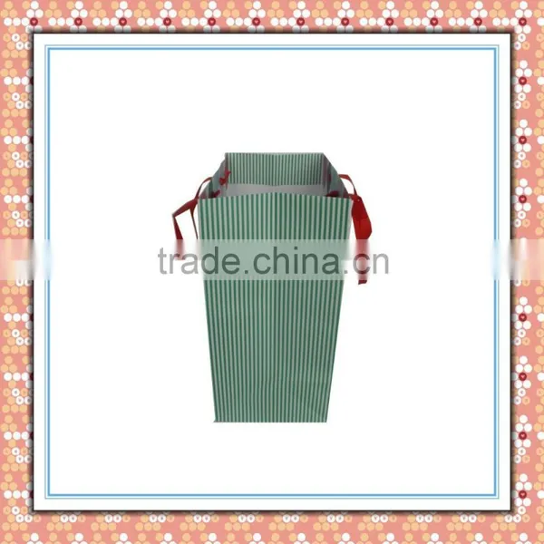 Manufacturing Cute Two-side Offset Paper Hand Bag photo-2