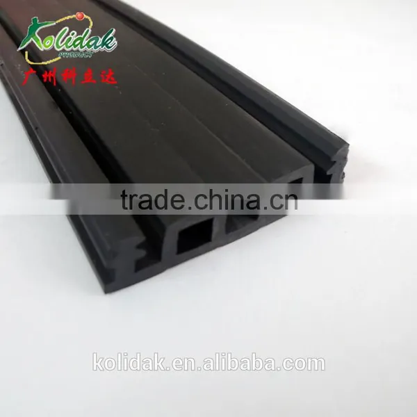 E Shape Three Holes TPV Rubber Strip Plastic Strip photo-3