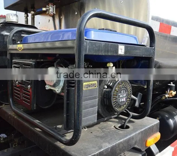 DONGFEN 4X2 Mini Sprayer Bitumen Distributor Truck for Sale photo-5