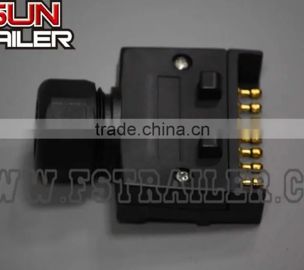 7 Pin Round Plug and 7 Pin Flat Plug for Sale