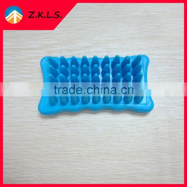 Multifunctional Soft PVC Cleaning Pet Hair Removal Brush photo-2