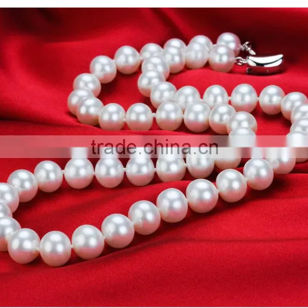 Wholesale 10-11 mm White Freshwater Pearl Necklace and Earring Sets photo-2