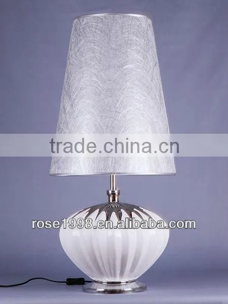 Silver Shade and Chrome Base Table Lamp photo-2