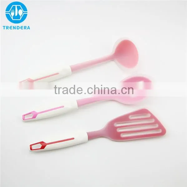 Amazon Popular Kitchen Tools 3-piece Silicone Spatula Set photo-2