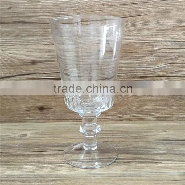 Transparent Stemware with Pattern