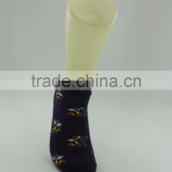 Men Sport Ankle Socks Bulk Wholesales With Cushion Pading on Foot photo-6