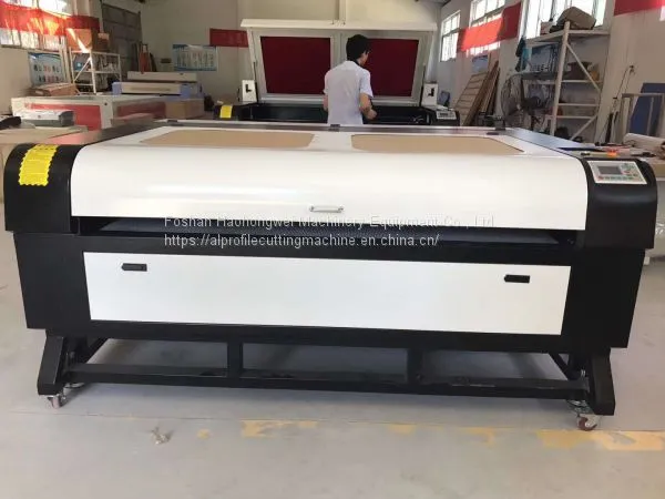 1800mm x 1200mm MDF Marble Wood Acrylic Laser Engraving Machine With CO2 Tube photo-2