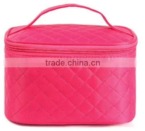 Quilted Fabric Soft Travel Cosmetic Bag Case,women Travel Organizer Makeup Bag,beauty Makeup Vanity Case photo-2