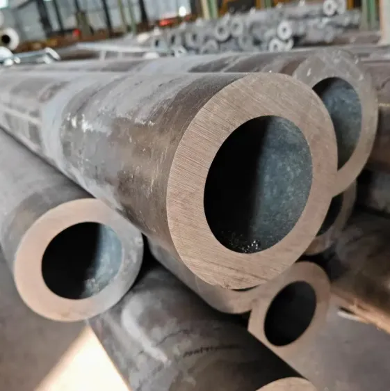 ASTM Standard A53 Ms Carbon 3m 6m 9m 12m Length Round Hot Rolled Seamless Steel Pipe photo-2