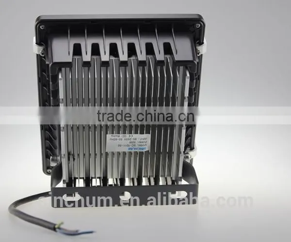 Outdoor Ip65 50w Cob pc Cooler Led Flood Light photo-5