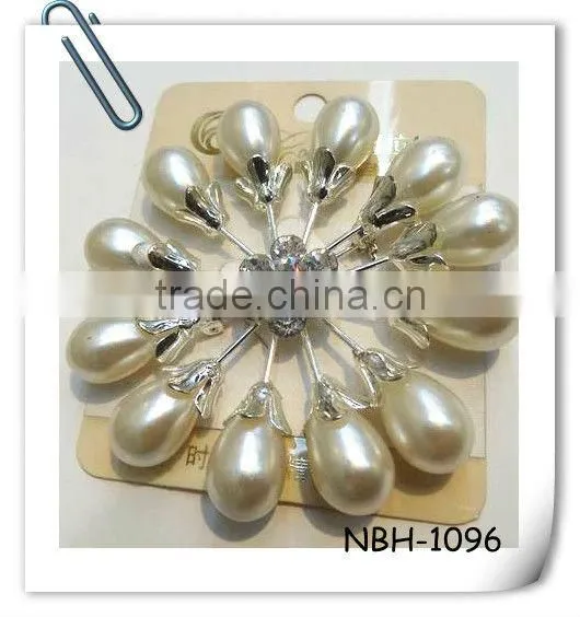 Wholesale Jewelry Flower Brooch With Crystal Stones and Pearl