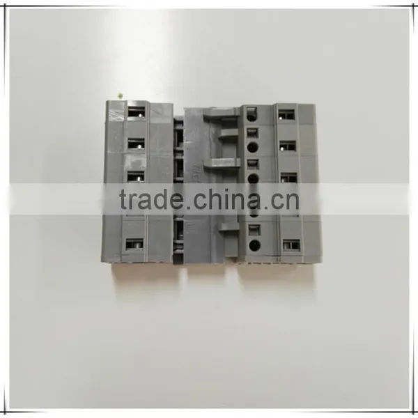 Elevator Spare Parts Factory Direct Supply Plug With 5 Pins photo-3