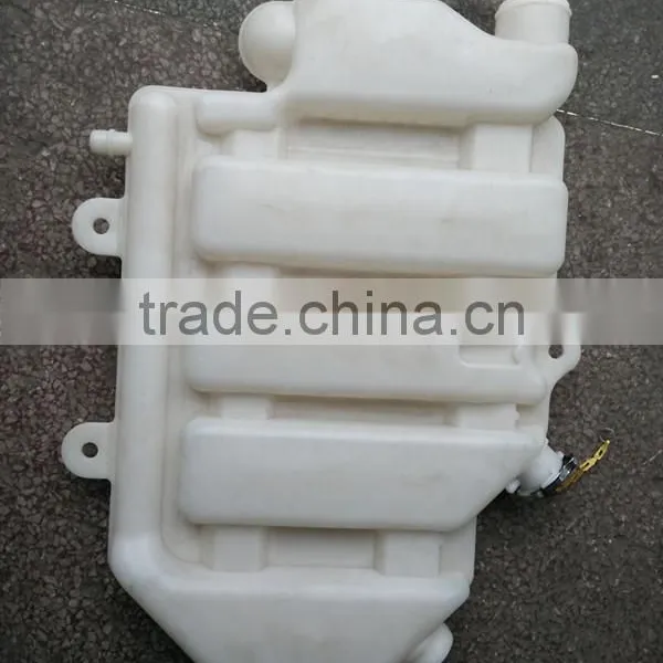 SINOTRUK HOWO Truck Water Expansion Tank photo-3