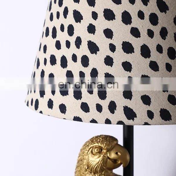 Parrot Shape Gold Bird Animal Statue Decoration Small Resin Vintage American Desk Lamps for Gift photo-2