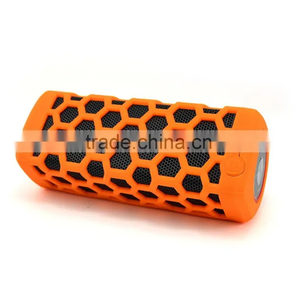 3D Sound Waterproof Shockproof 7000mAh Mobile Power Bank Best Bluetooth Speaker--RS777 photo-4