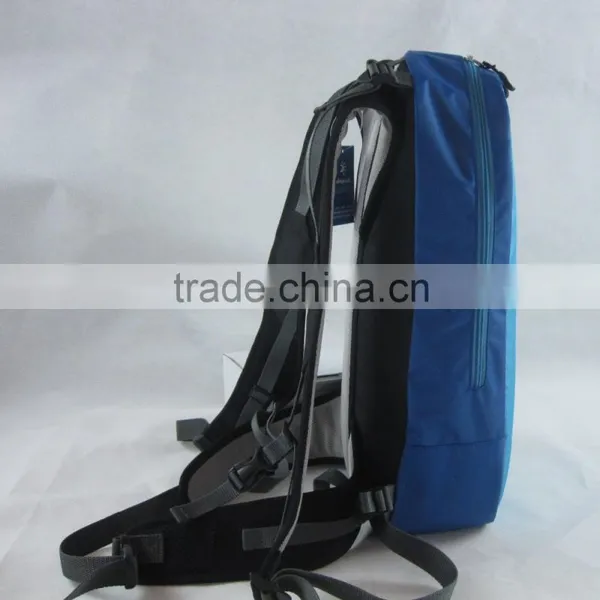 BSCI Fujian Factory Design Fashion Outdoor Backpack photo-5