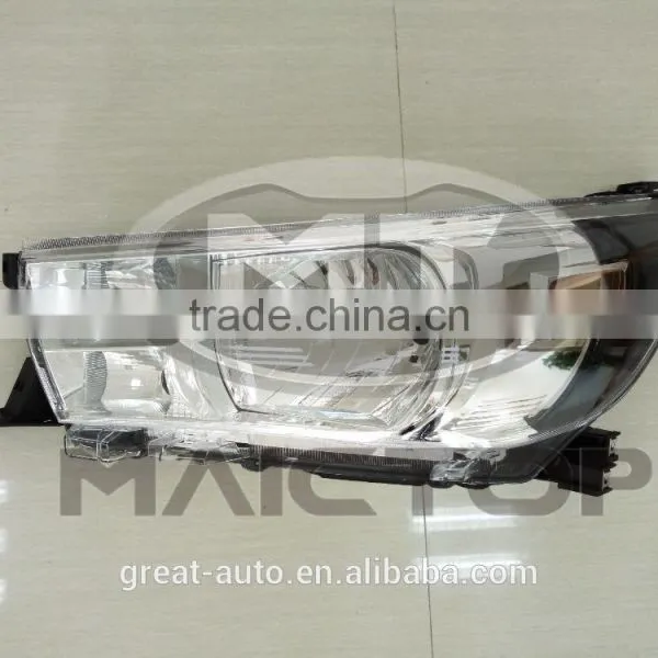 New Model Auto Parts Headlight for Revo 2016 photo-2