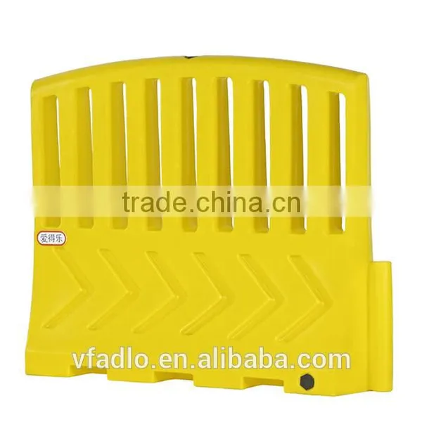 2015 Latest LLDPE Traffic Plastic Barrier photo-2