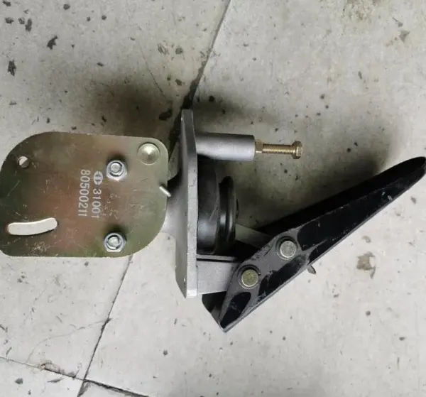 SEM616 SEM618 New Air Brake Control Valve With Pedal Compatible With SEM Wheel Loader 31001 photo-4