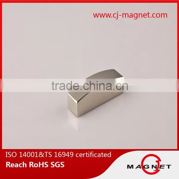 N52 Cheap Scrap Custom Shape Neodymium Magnets photo-3