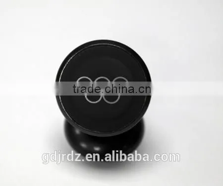 Made in China and Universal Magnet 360 Degree Rotating Windshield Magnetic Car Phone Holder photo-4