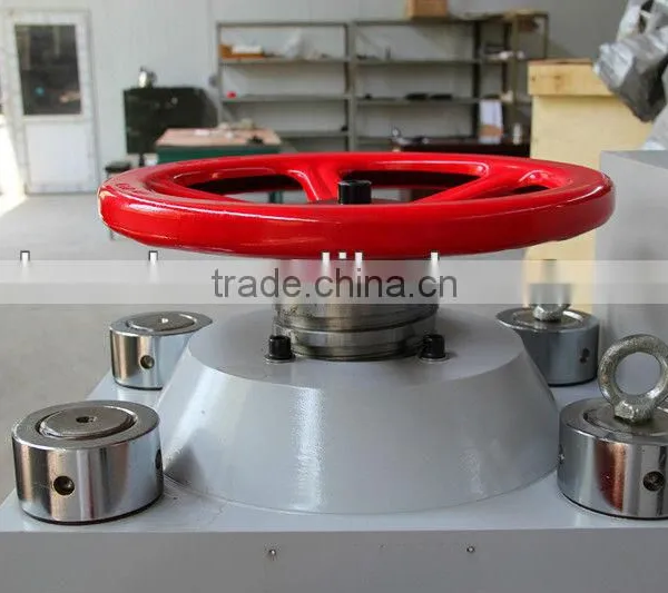 Compression Machine for Strength Tests on Concrete Cubes Cylinders and Blocks (YES 2000 KN 200 TON ) photo-5